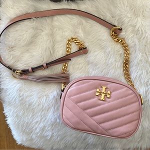 Tory Burch Kira small chevron camera bag blush pink